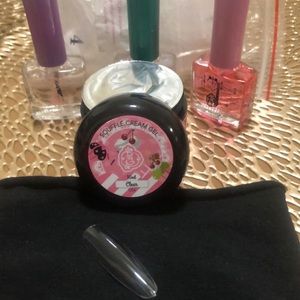 Enailcoture Gel Nails